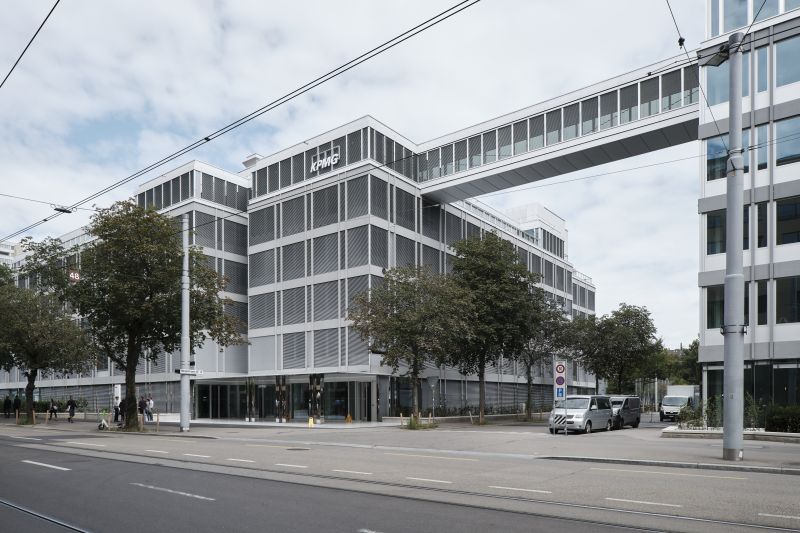Building 172 outside 1